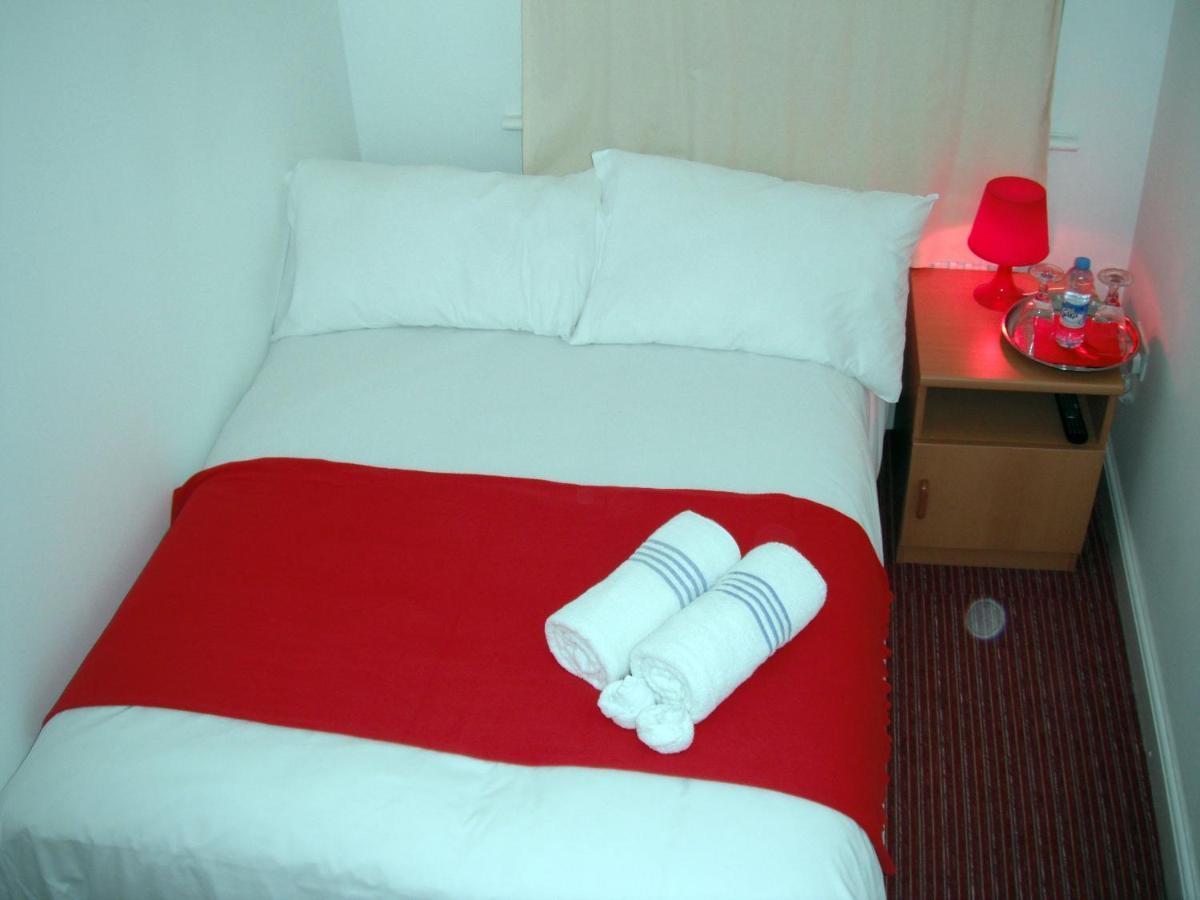 Plaza London Hotel Oda fotoğraf